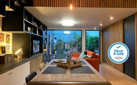 2Azores With Comfort And Style